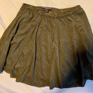 Medium brandy Melville skirt